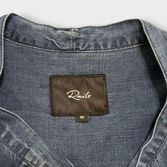 Rails Rosalee Tied Chambray Button Down Denim Lyocell Shirt Sz Medium Casual - Picture 6 of 12